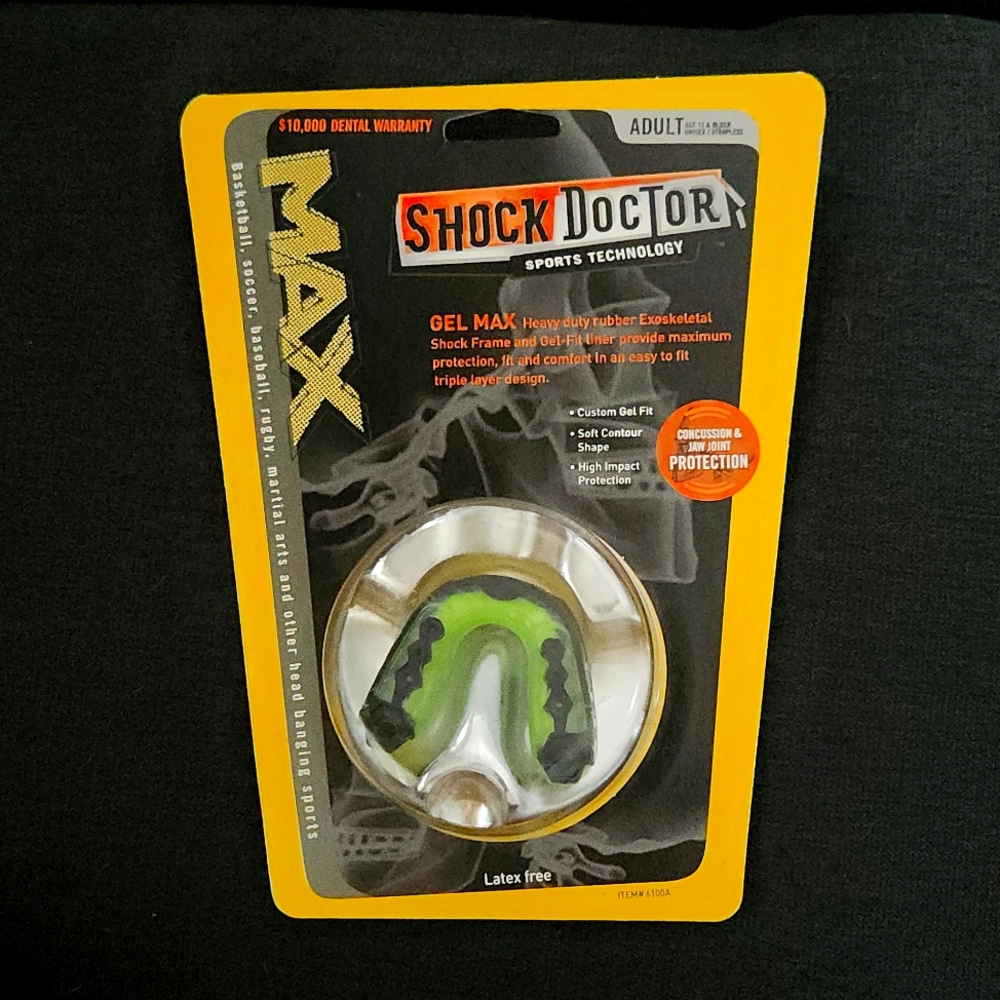 Shock Doctor MAX sports mouthguard